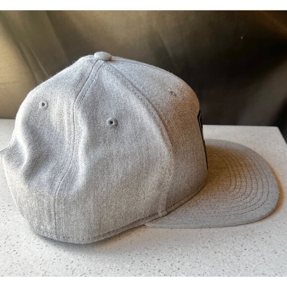 Disney Neff Mickey Mouse Snapback Hat One Size Gray Cotton Adjustable One Size - Picture 6 of 11